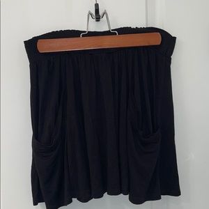 Lush black skirt